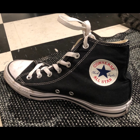 Converse Shoes - High top Converse